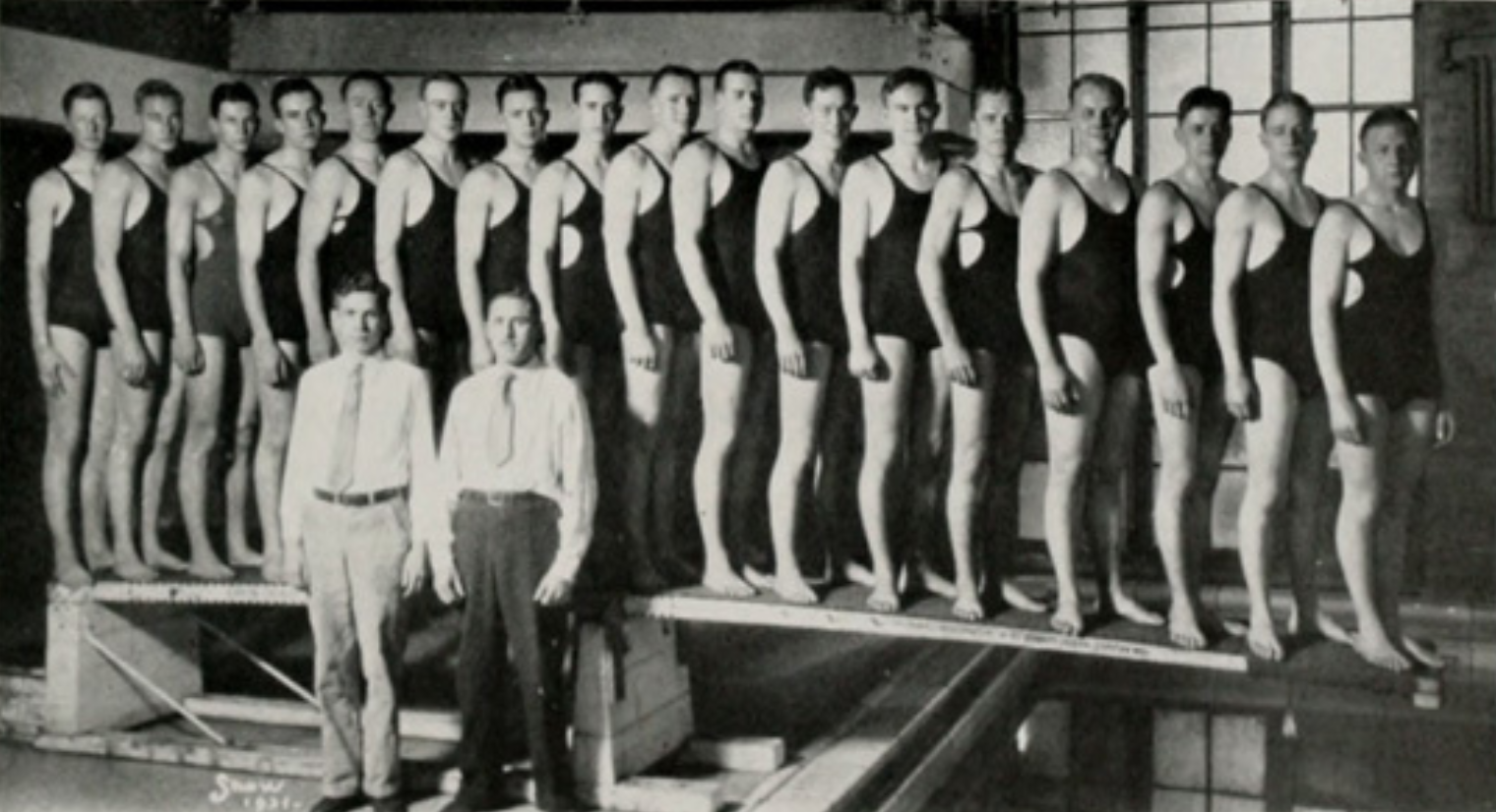 Full Team Photo 1930-31